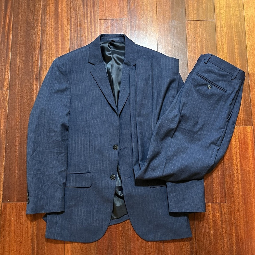Jos A Bank 38R / 32W Navy Blue Striped 100% Wool Gordon Mens Jacket Pants Suit